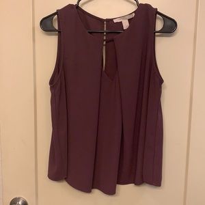 Sleeveless blouse